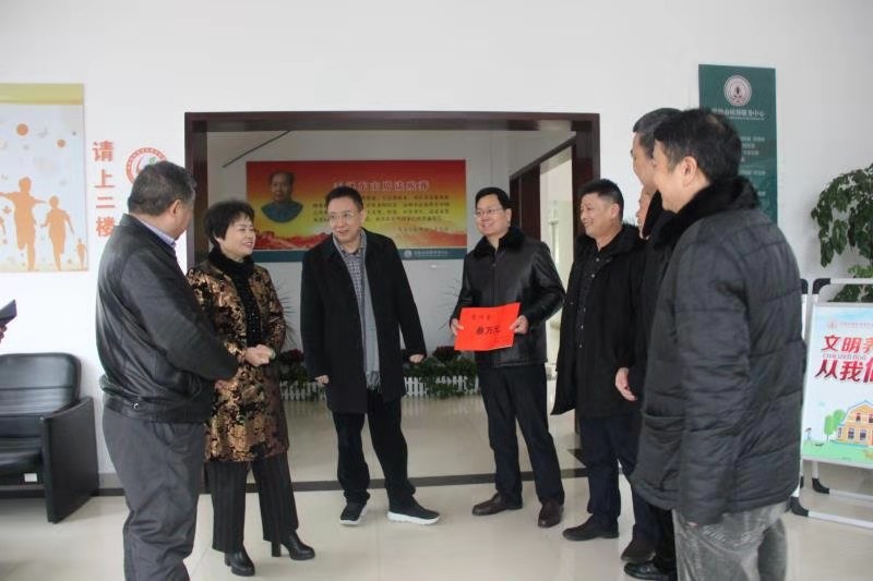 1591f6d0fe414a1aaf555b40e61679f3.jpg 1591f6d0fe414a1aaf555b40e61679f3.jpg