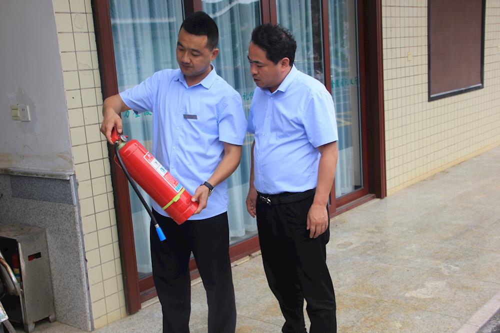 19fa1198712c47a68037a26f8d689dbe.jpg 19fa1198712c47a68037a26f8d689dbe.jpg