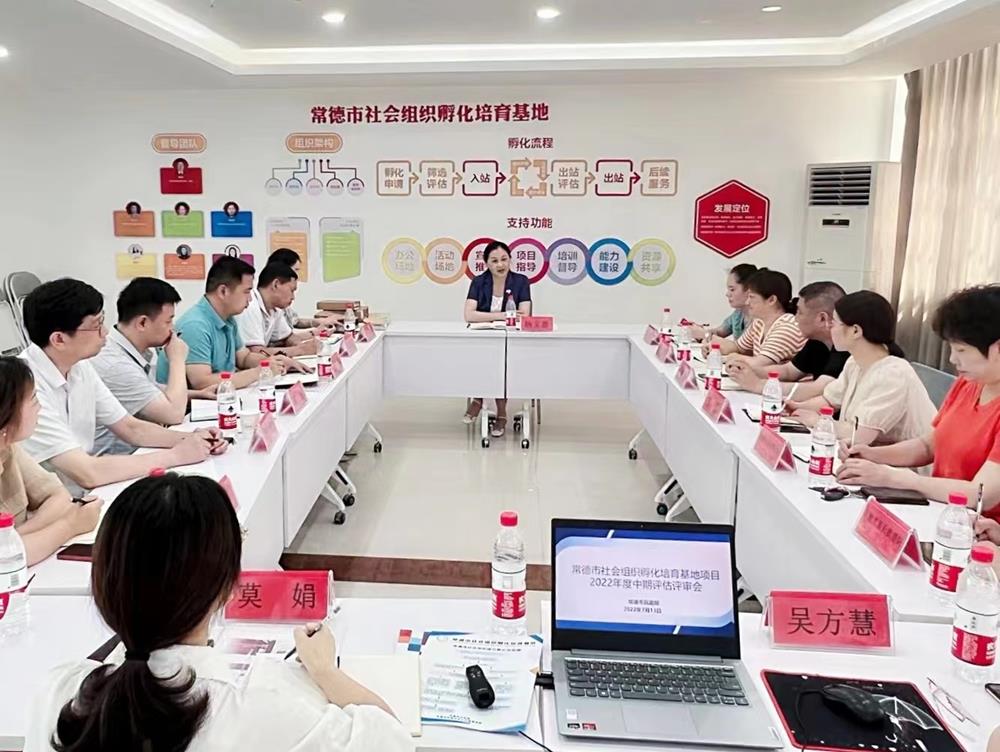 3a7e775f9b854480983b861b3f1a181e.jpg 3a7e775f9b854480983b861b3f1a181e.jpg