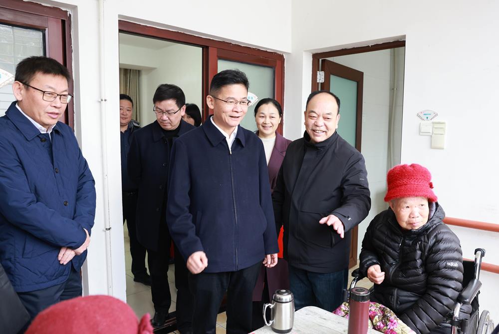 4db4ea50222a43f5a186c4a54d21e91a.jpg 4db4ea50222a43f5a186c4a54d21e91a.jpg